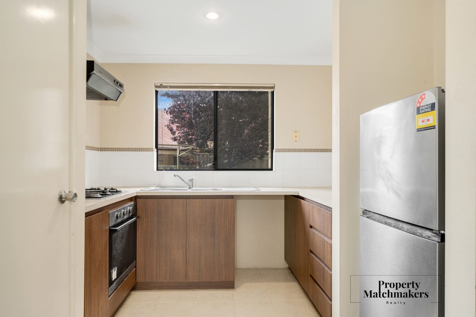 8/2 Bortolo Drive, Greenfields, WA 6210 AUS