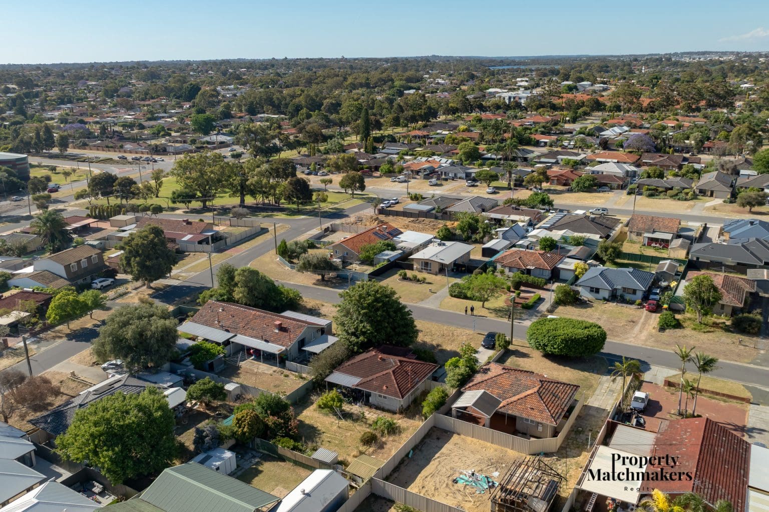 47 Keeley Way, Girrawheen, WA 6064 AUS